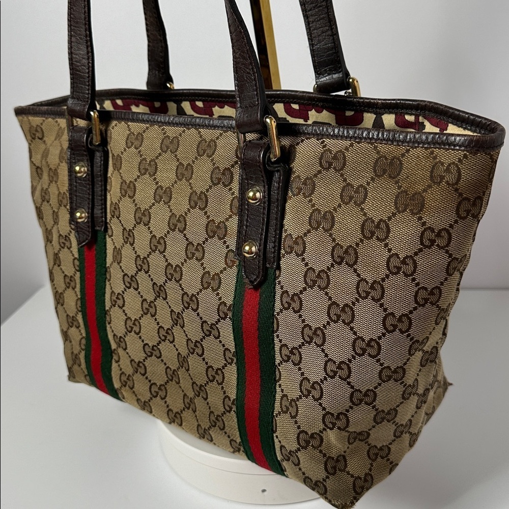 💯 Authentic Gucci Tote Bag with Cherryline🍀 - Picture 7 of 17